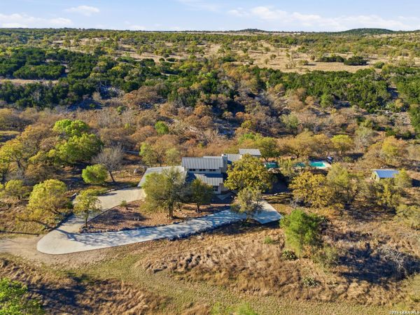 170 Bootlegger, Kerrville, TX 78028