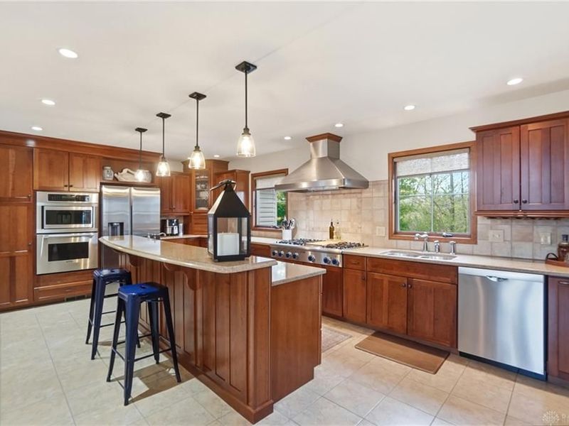 713 Stone Hollow Place, Bellefontaine, OH 43311 Photo 11