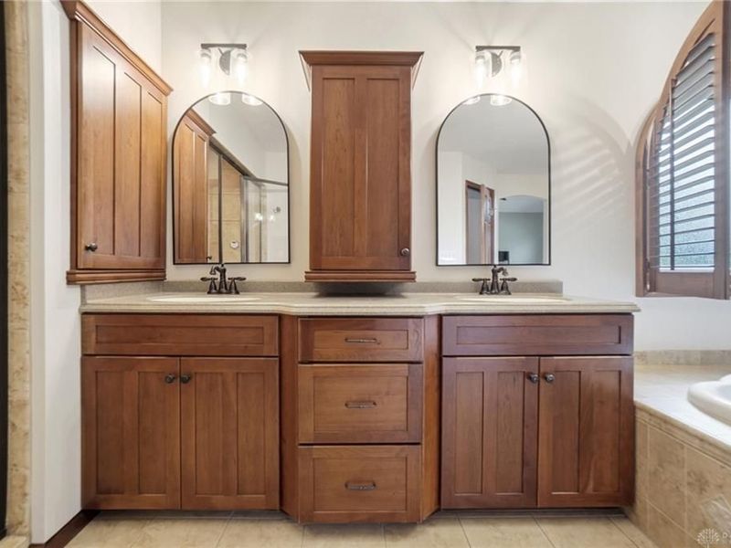 713 Stone Hollow Place, Bellefontaine, OH 43311 Photo 37