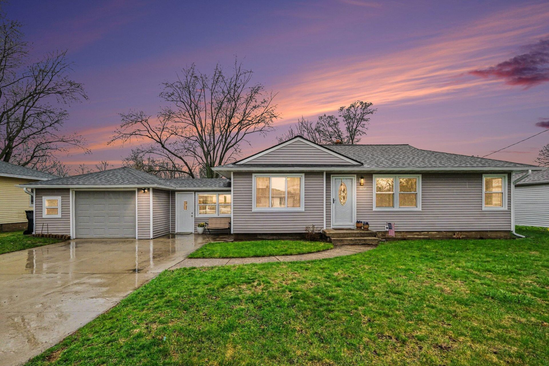 5057 Blaine Avenue Se, Grand Rapids, MI 49508 Main Photo