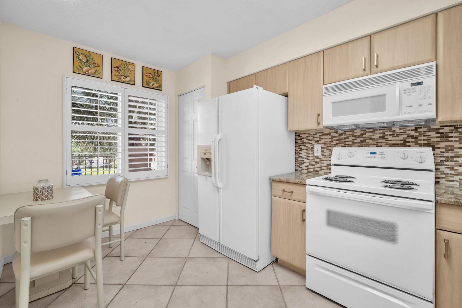 5842 Crystal Shores Drive, Unit 302, Boynton Beach, FL 33437 Photo
