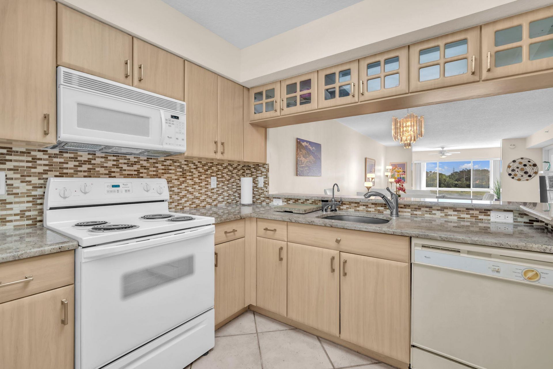 5842 Crystal Shores Drive, Unit 302, Boynton Beach, FL 33437 Photo