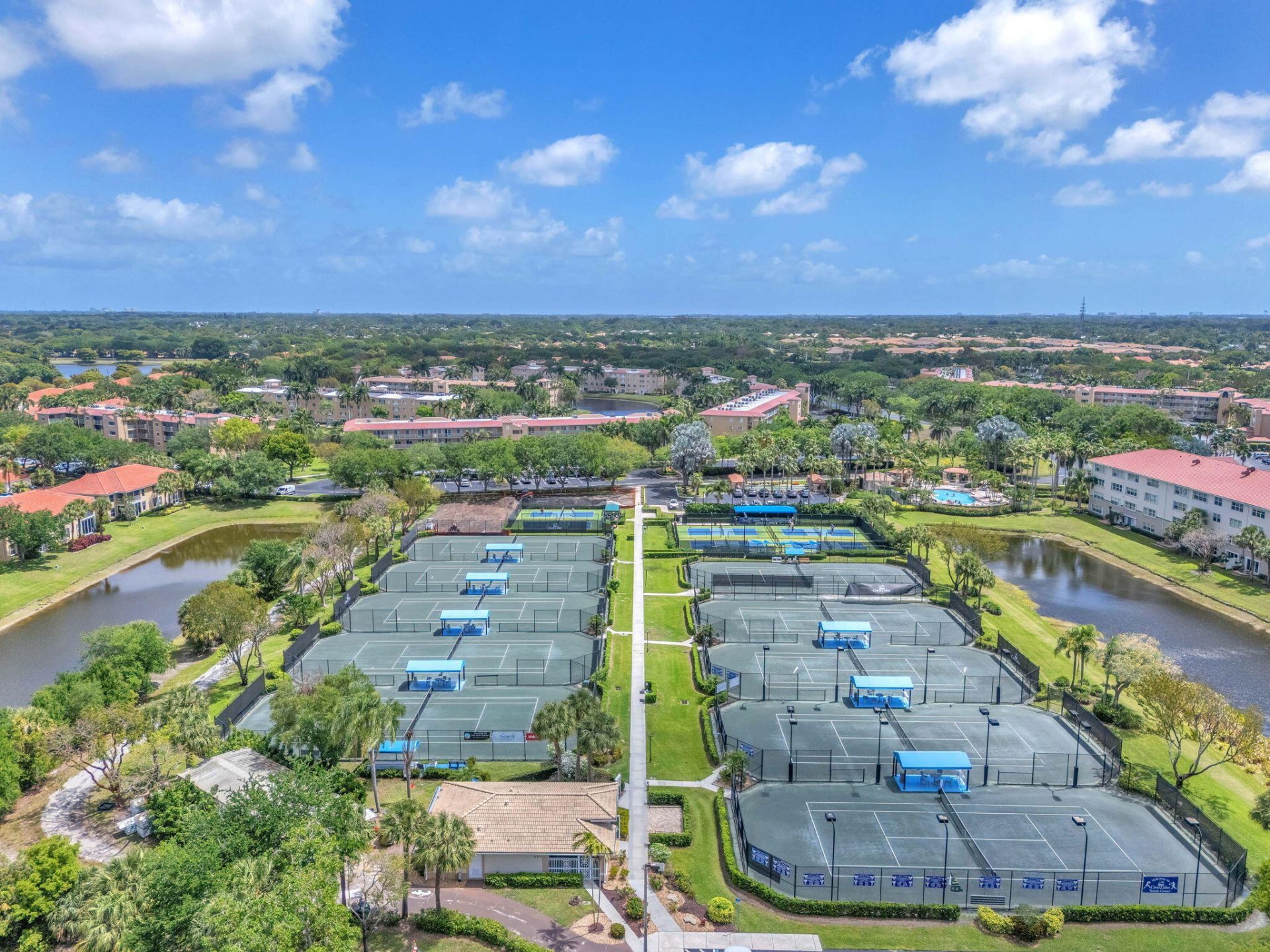 5842 Crystal Shores Drive, Unit 302, Boynton Beach, FL 33437 Photo