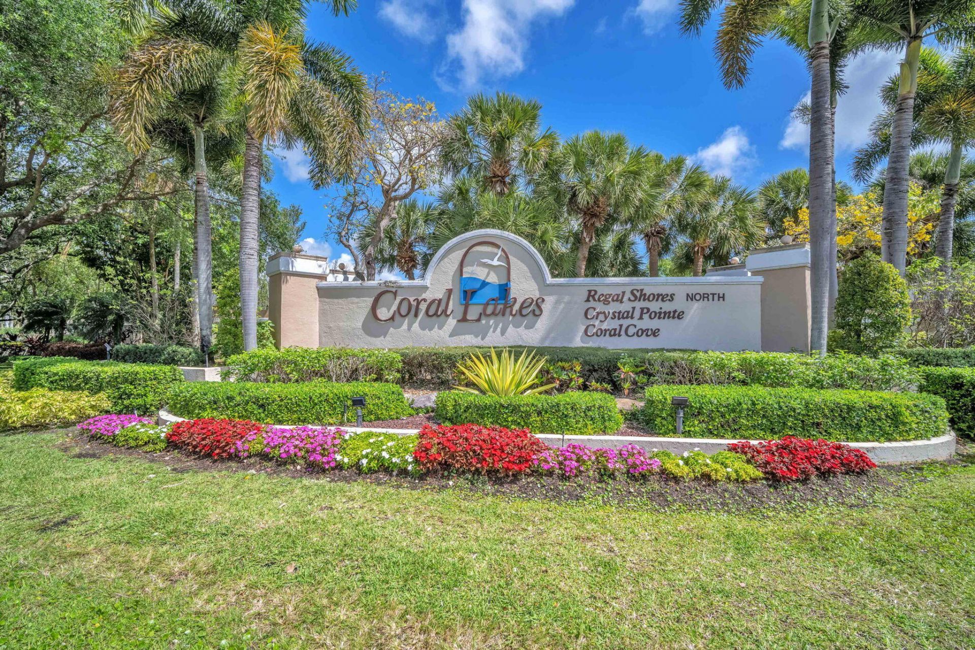 5842 Crystal Shores Drive, Unit 302, Boynton Beach, FL 33437 Photo