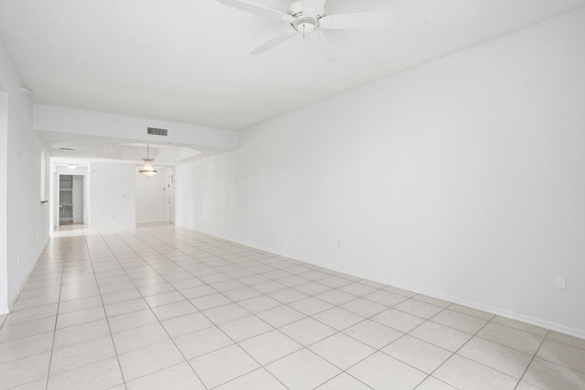 7647 Southampton Terrace, Unit 318, Tamarac, FL 33321 Photo
