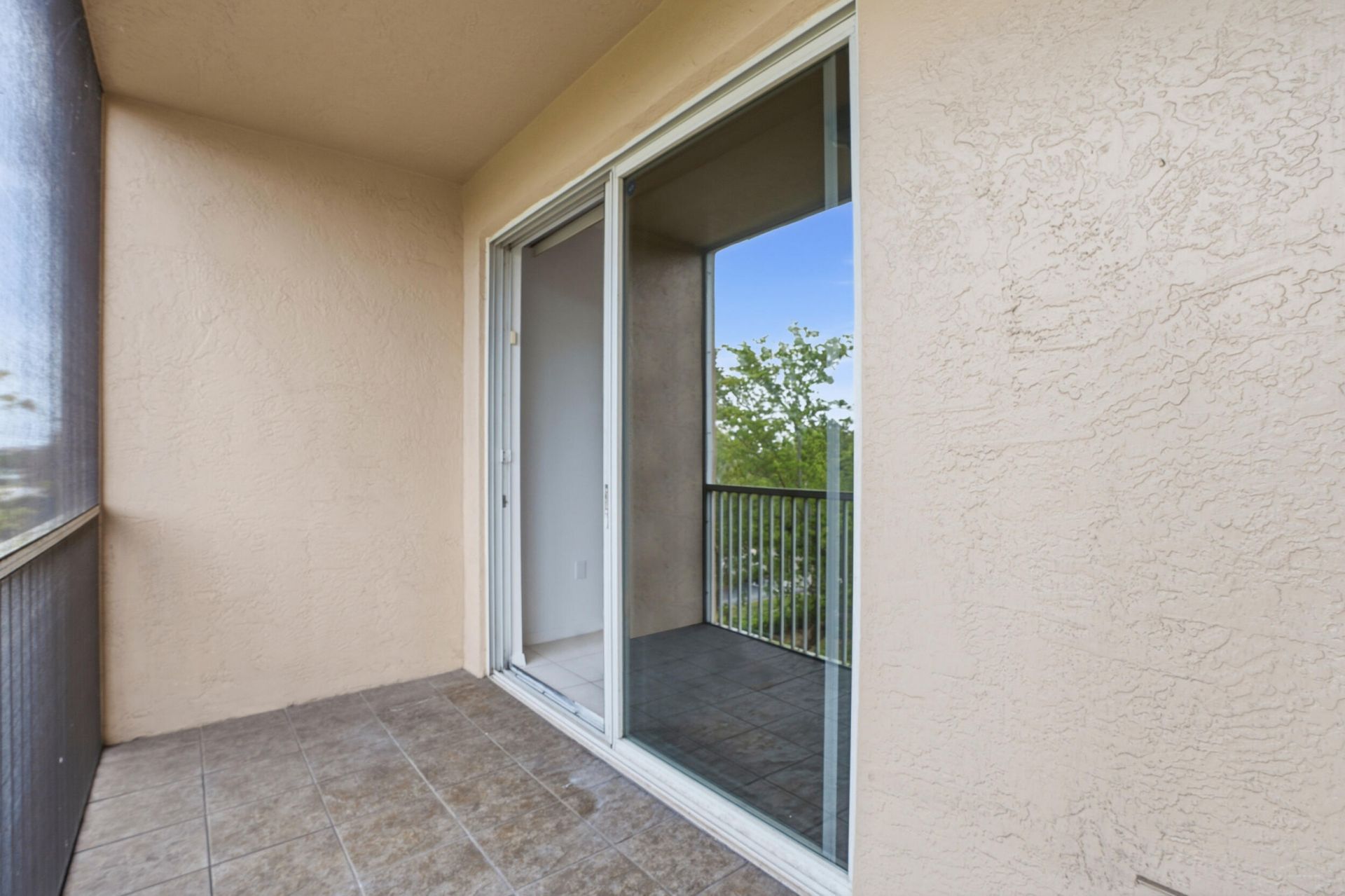 7647 Southampton Terrace, Unit 318, Tamarac, FL 33321 Photo