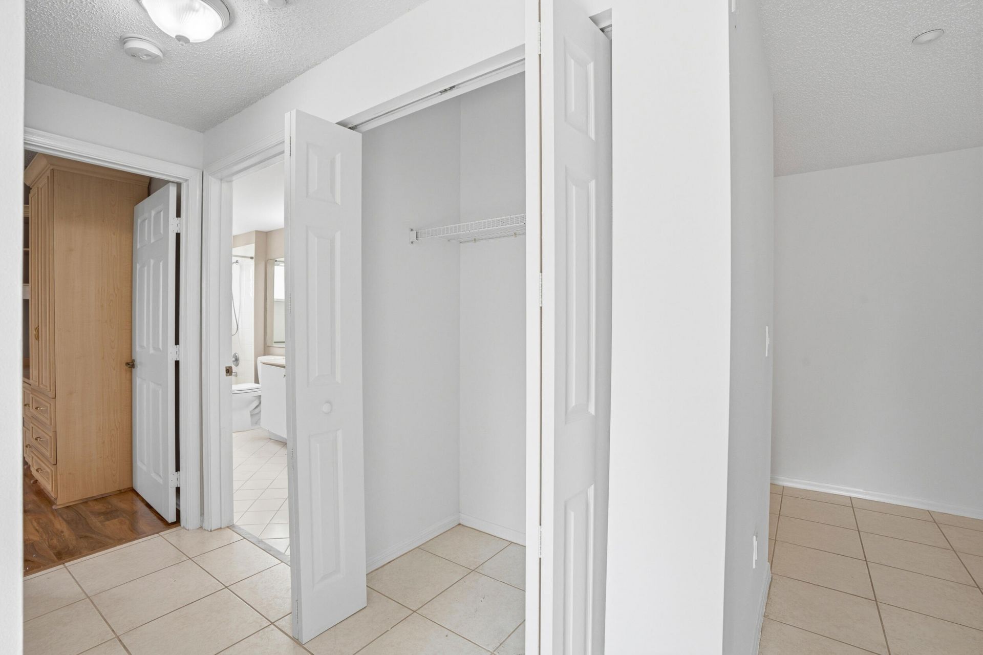 7647 Southampton Terrace, Unit 318, Tamarac, FL 33321 Photo