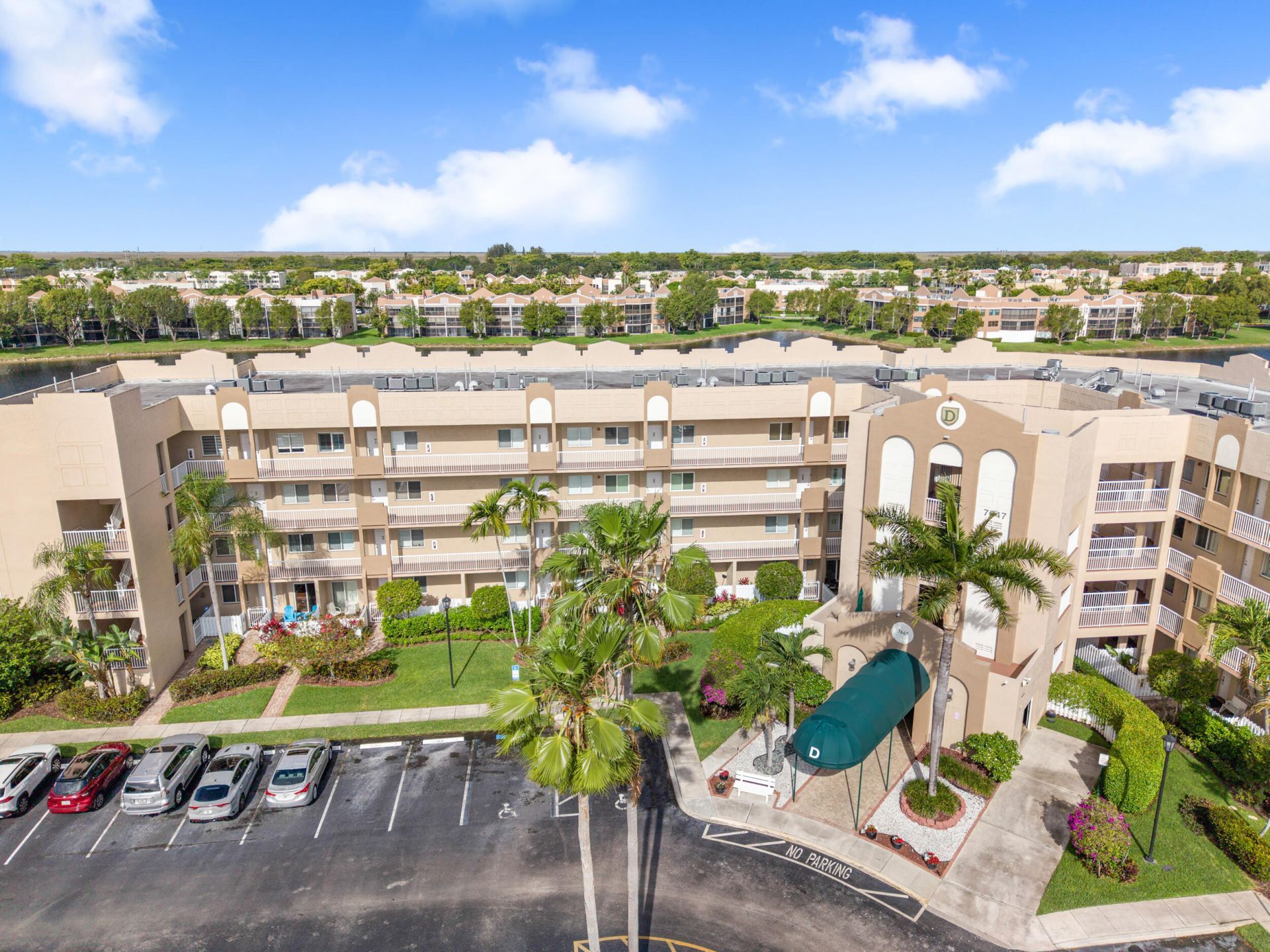7647 Southampton Terrace, Unit 318, Tamarac, FL 33321 Photo