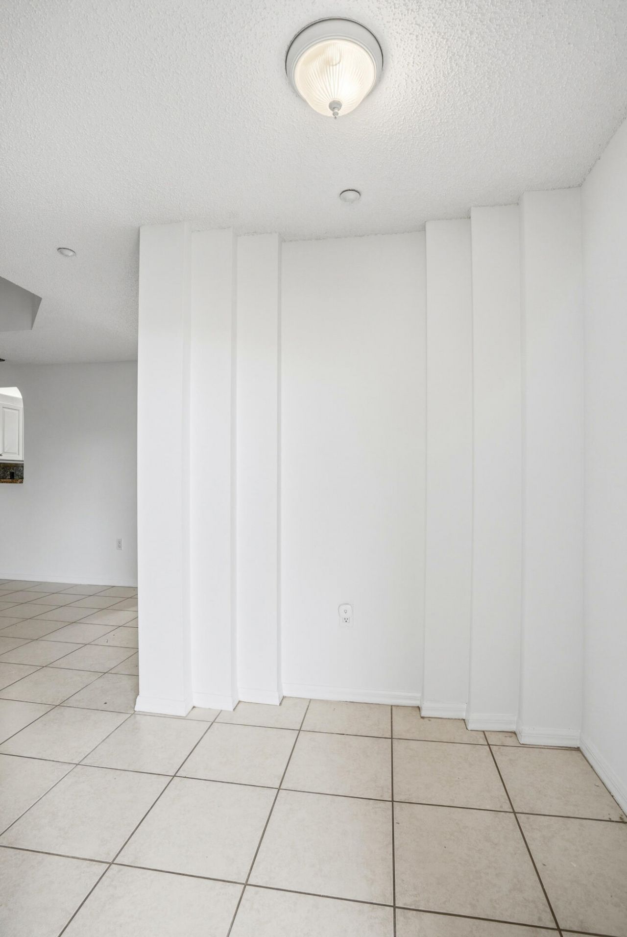 7647 Southampton Terrace, Unit 318, Tamarac, FL 33321 Photo