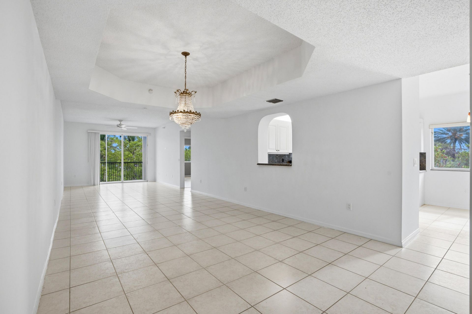 7647 Southampton Terrace, Unit 318, Tamarac, FL 33321 Photo