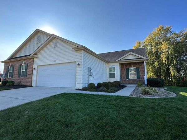 3320 PORTRAIT WAY, CHAMBERSBURG, PA 17202