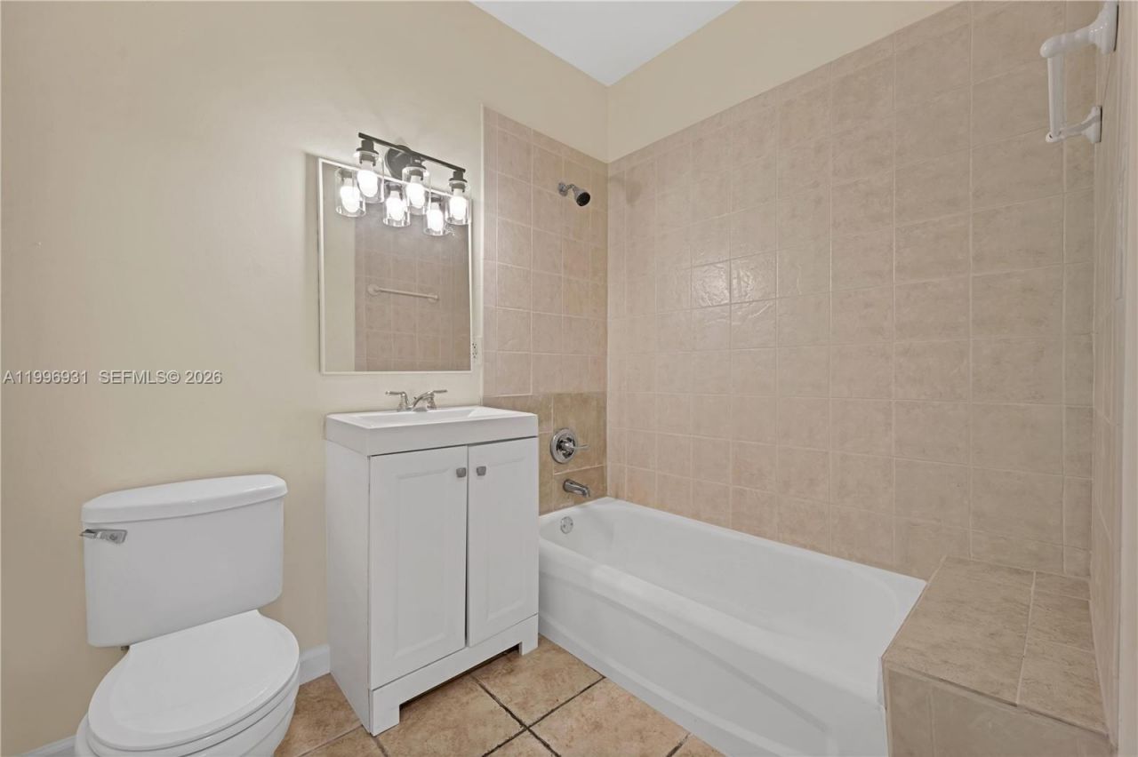 109 NW 6th Ave, Unit 8, Miami, FL 33128 Photo