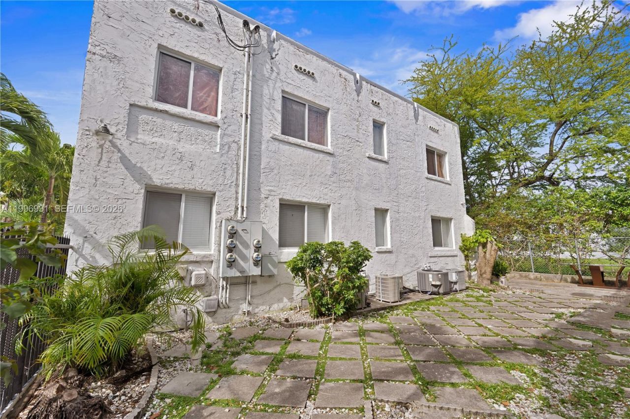 109 NW 6th Ave, Unit 8, Miami, FL 33128 Photo