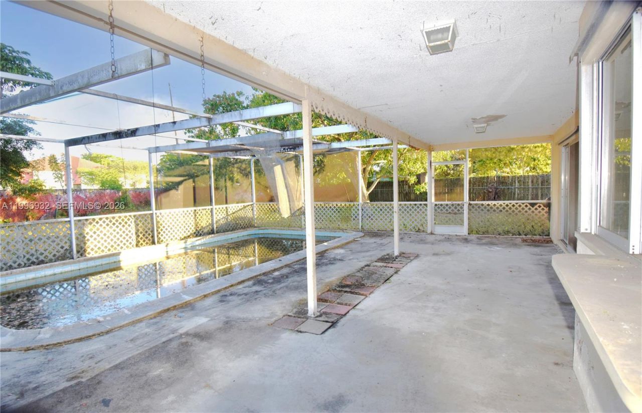 8300 NW 24th Ct , Sunrise, FL 33322 Photo