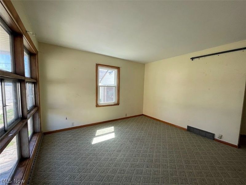 234 N Bridge Street, Newcomerstown, OH 43832 Photo 7