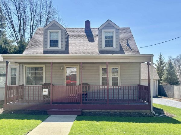 909 E 4th Street, BELVIDERE, IL 61008