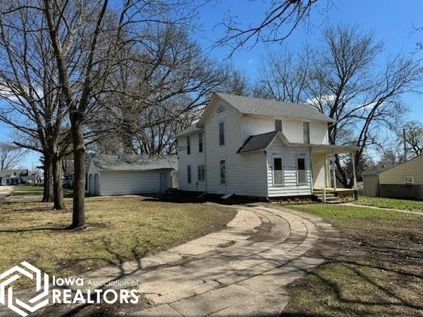 907 Dodge Street, Bedford, IA 50833