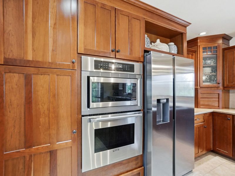 713 Stone Hollow Place, Bellefontaine, OH 43311 Photo 13