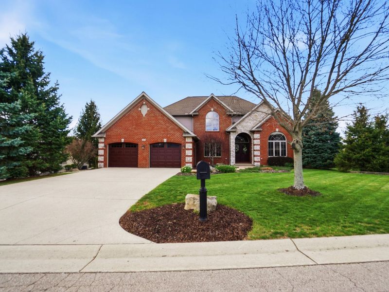 713 Stone Hollow Place, Bellefontaine, OH 43311 Photo 7