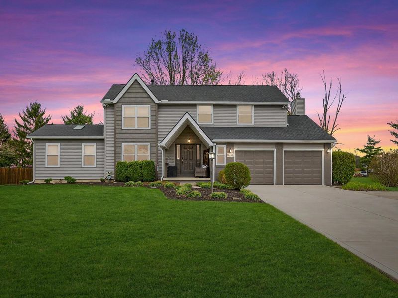 12248 Tanglewood Lane , Pickerington, OH 43147 Photo 2