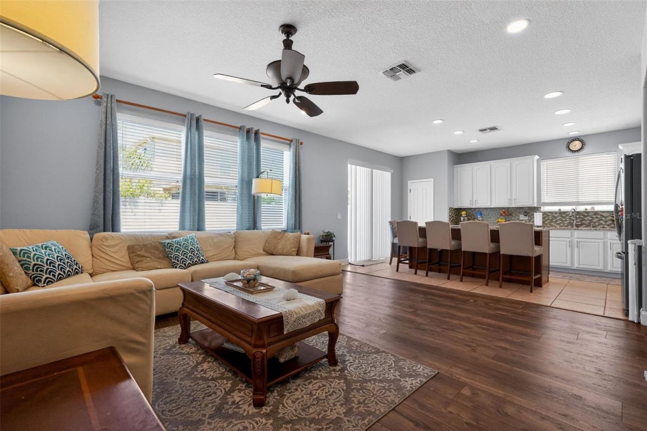 17517 Glenapp Drive, Land O Lakes, FL 34638 Photo