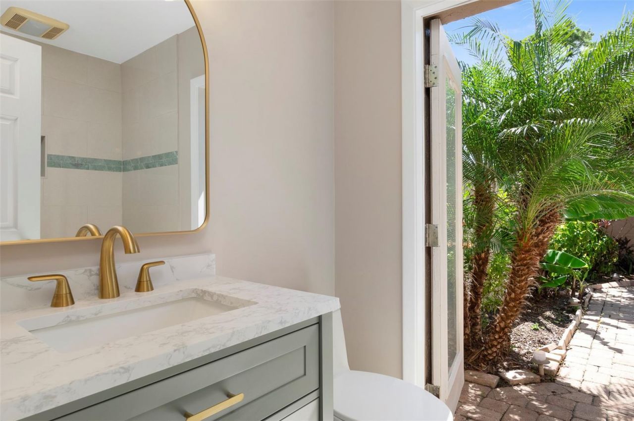 491 St Tropez Circle Ne, Saint Petersburg, FL 33703 Photo
