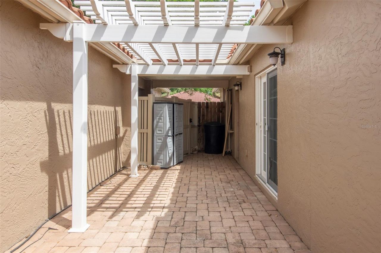 491 St Tropez Circle Ne, Saint Petersburg, FL 33703 Photo
