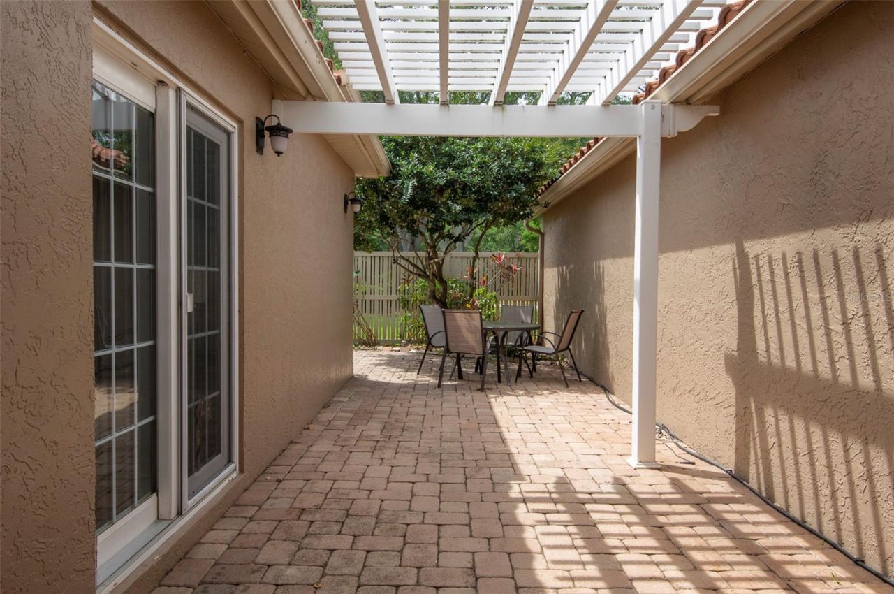 491 St Tropez Circle Ne, Saint Petersburg, FL 33703 Photo