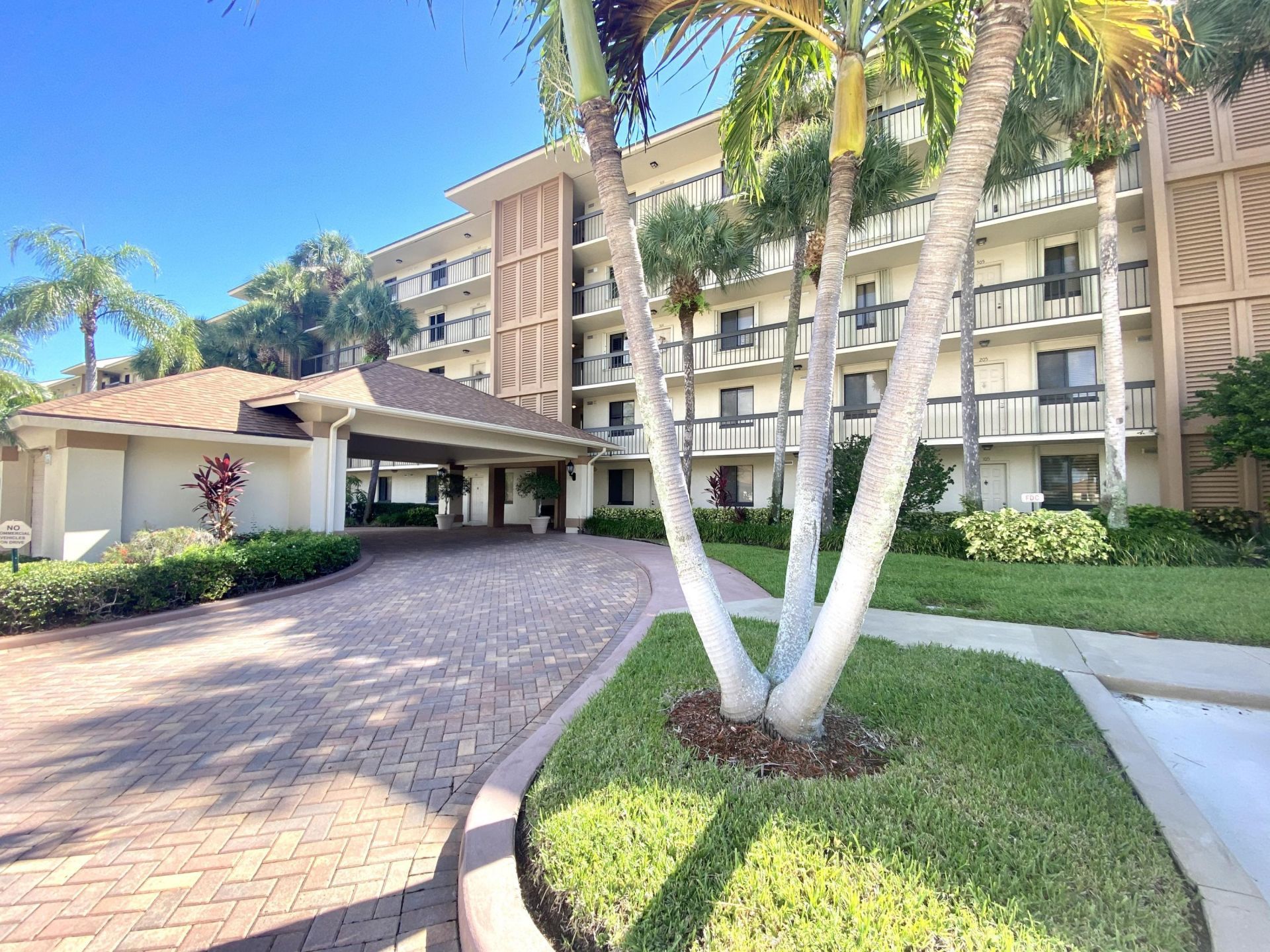 2301 Marina Isle Way, Unit 503, Jupiter, FL 33477 Photo