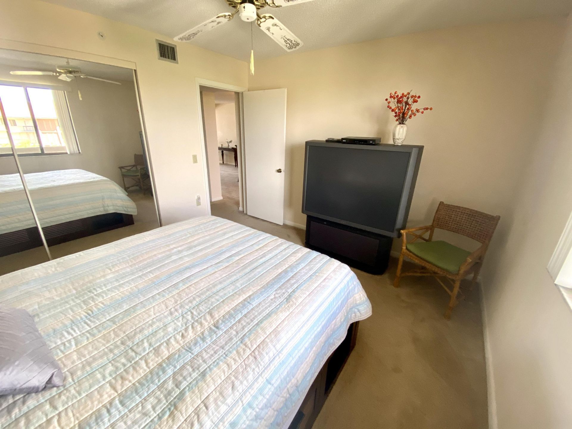 2301 Marina Isle Way, Unit 503, Jupiter, FL 33477 Photo