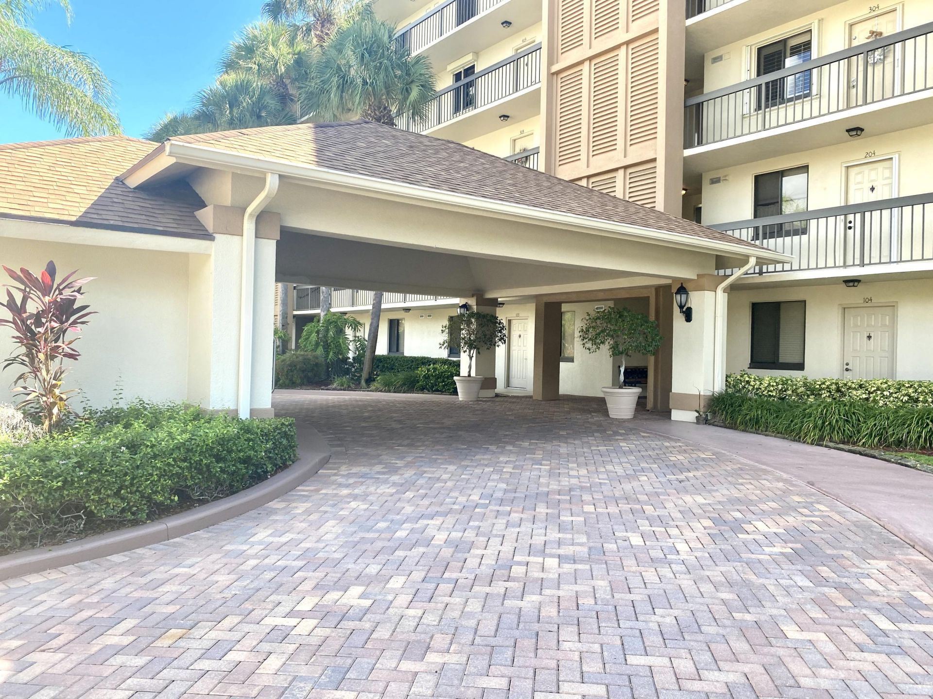 2301 Marina Isle Way, Unit 503, Jupiter, FL 33477 Photo