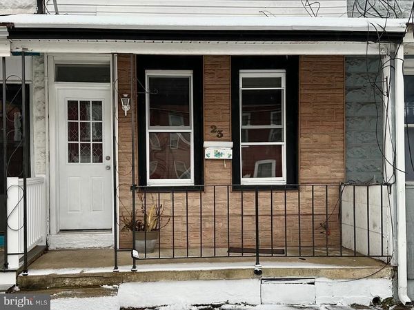 23 LILY , HAMILTON, NJ 08610