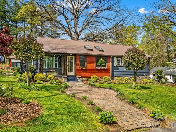 931 Wood Street , Statesville, NC 28677