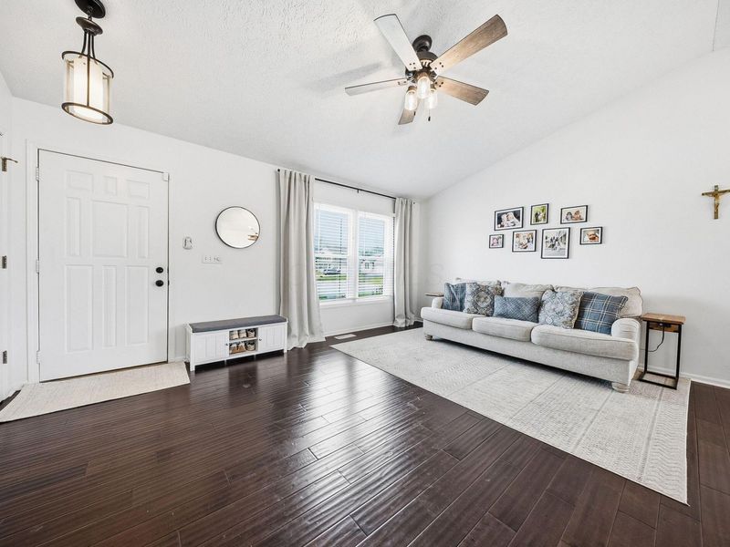 1816 Fern Trail Drive , Lancaster, OH 43130 Photo 7