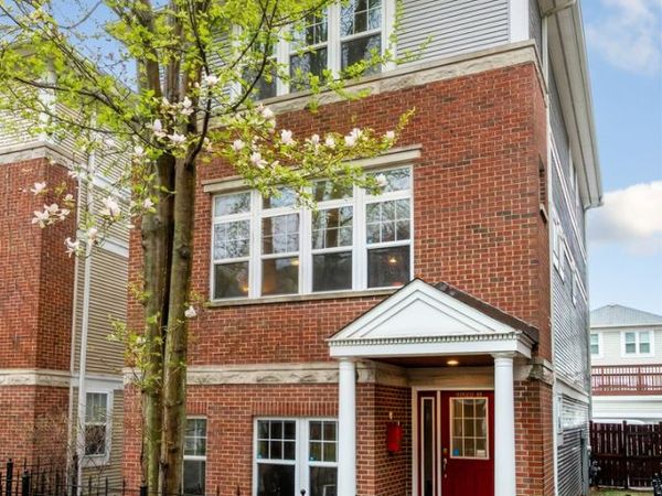 4922-B S Cornell Avenue, Chicago, IL 60615