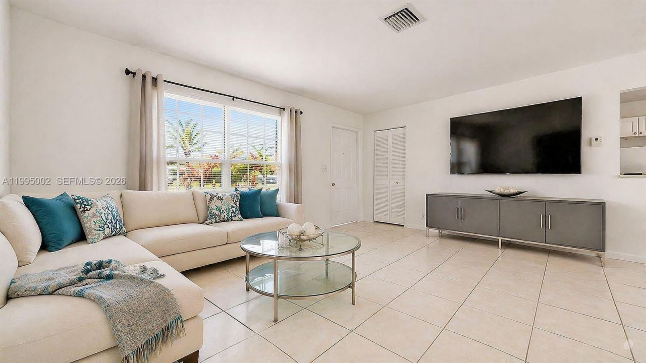 15305 SW 104th Ave, Miami, FL 33157 Photo