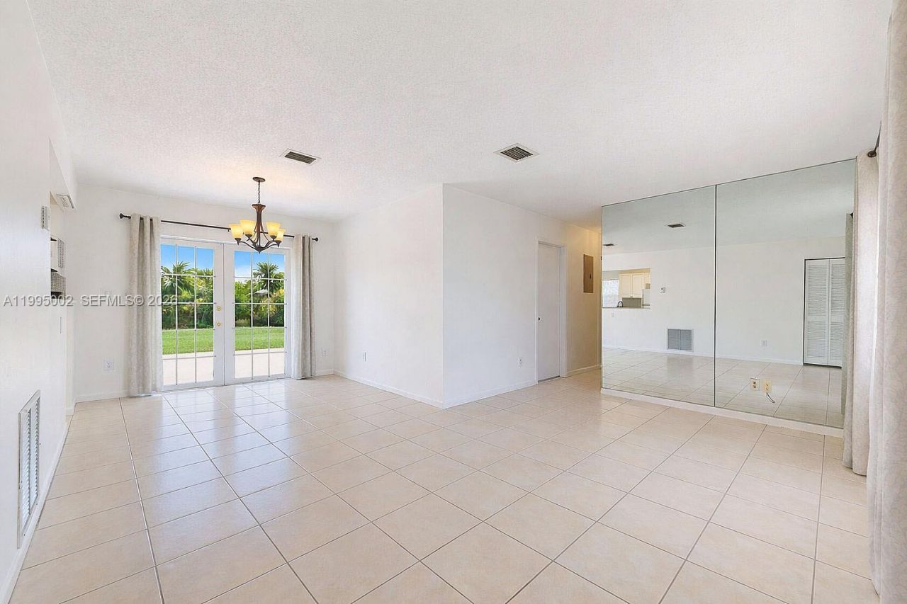 15305 SW 104th Ave, Miami, FL 33157 Photo