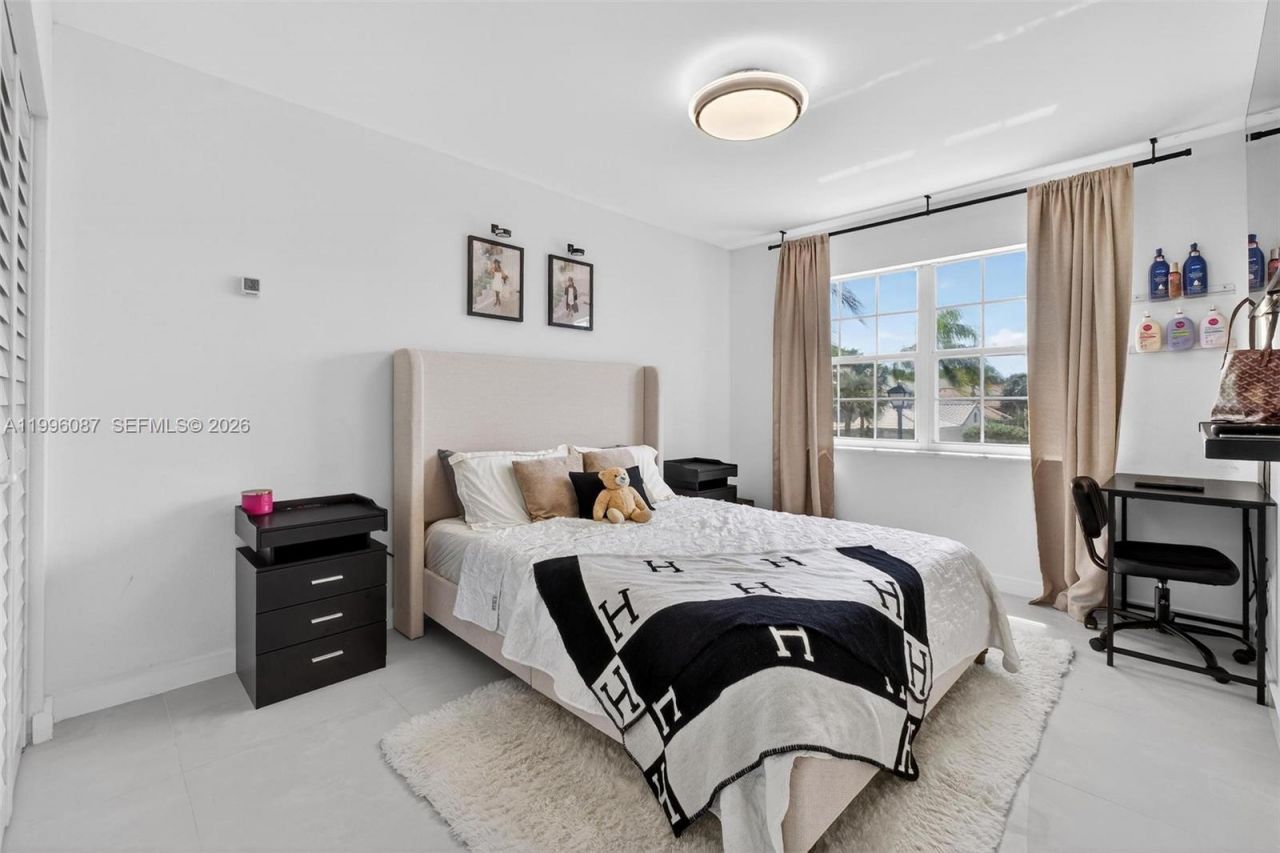 18498 E Covington Trce , Boca Raton, FL 33498 Photo