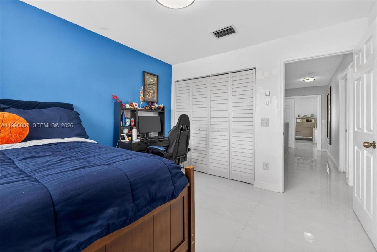 18498 E Covington Trce , Boca Raton, FL 33498 Photo