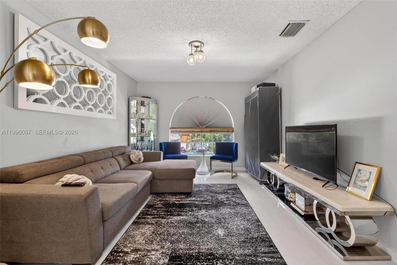 18498 E Covington Trce , Boca Raton, FL 33498 Photo