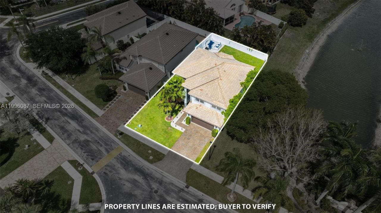 18498 E Covington Trce , Boca Raton, FL 33498 Photo