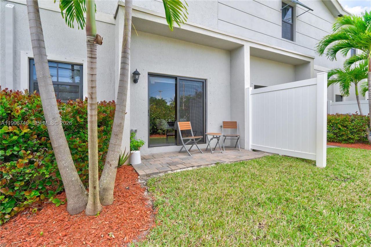 848 NW 3rd Ter, Pompano Beach, FL 33060 Photo