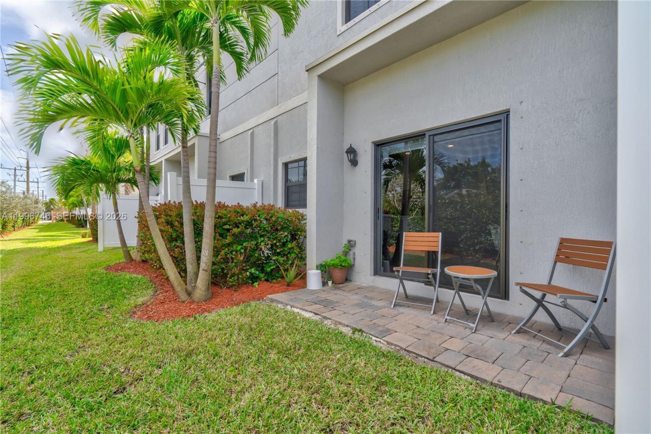 848 NW 3rd Ter, Pompano Beach, FL 33060 Photo