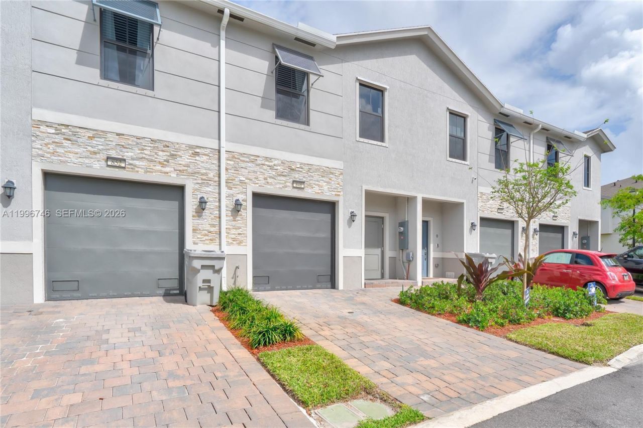 848 NW 3rd Ter, Pompano Beach, FL 33060 Photo