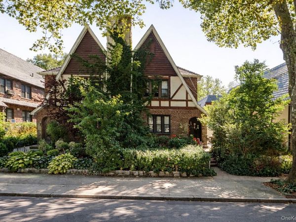 35-25 190th Street , Unit 1, Flushing, NY 11358