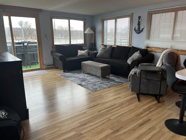 133 S 1st Street, Unit 5, Harpers Ferry, IA 52146