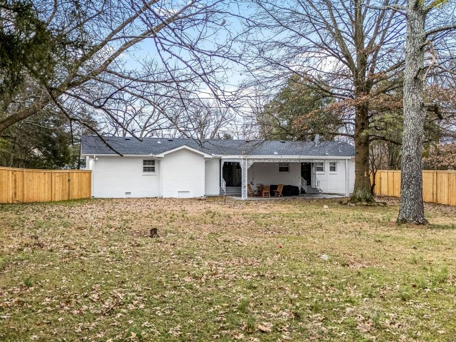 Property Image 100