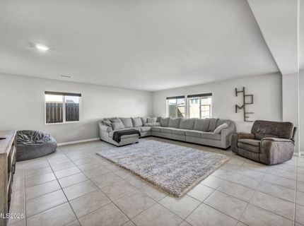 8850 Finnsech Drive, Reno, NV 89506 Photo