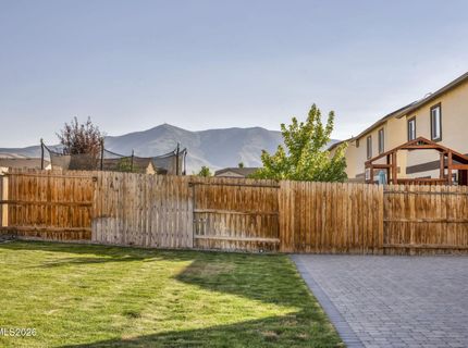 8850 Finnsech Drive, Reno, NV 89506 Photo