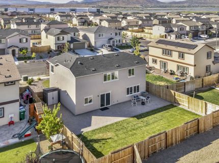 8850 Finnsech Drive, Reno, NV 89506 Photo